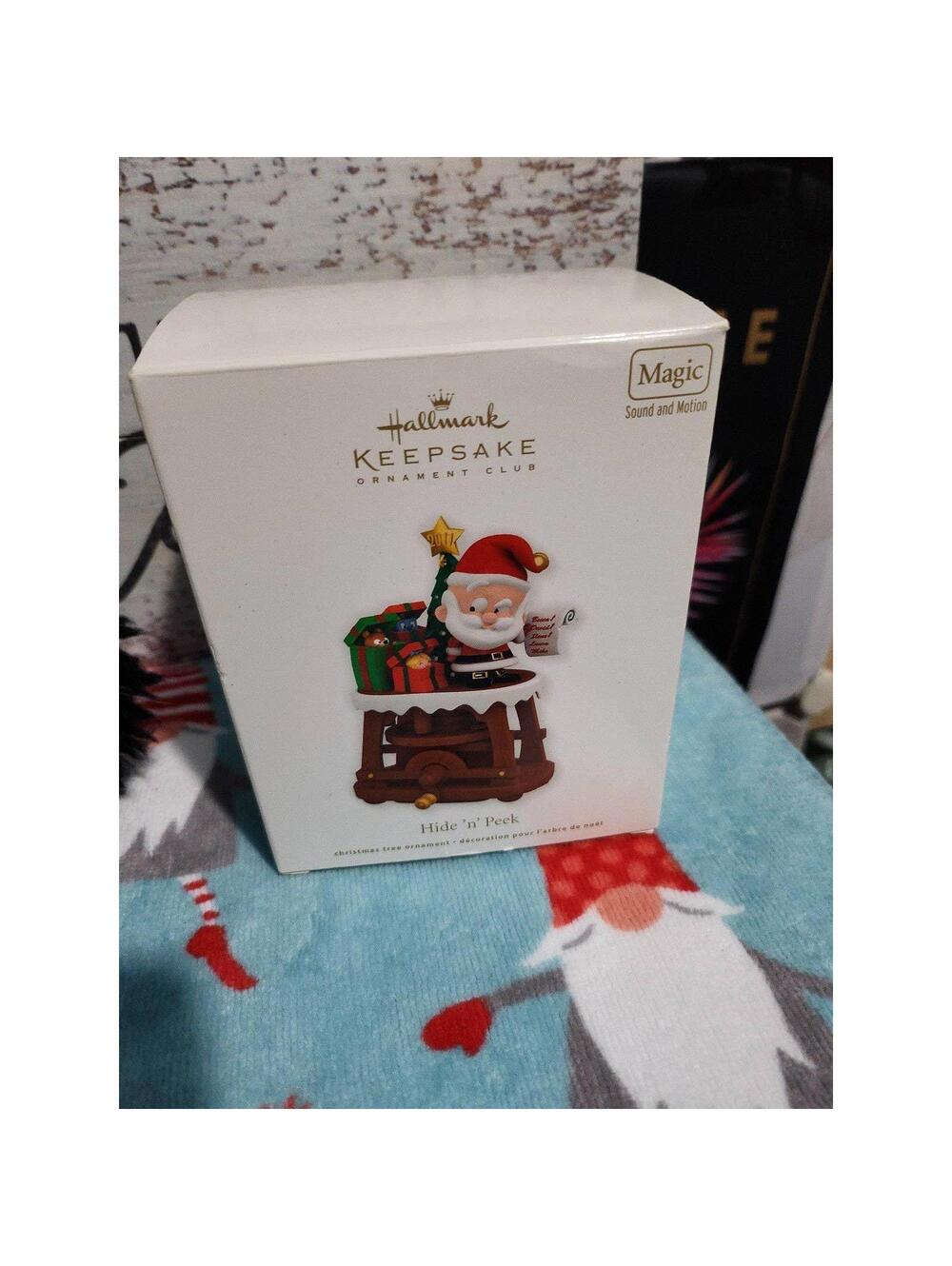 2011 Hallmark Keepsake Club Exclusive Hide 'n' Peek Sound & Motion Ornament